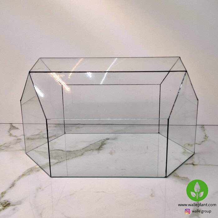 شیشه بزرگ تراریوم الوند