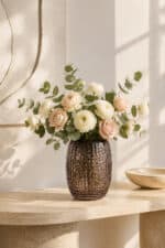 گلدان شیشه ای رنگی دفرمه مدل ثمر